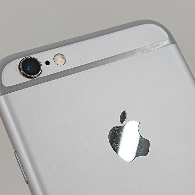iPhone6s 32GB SIMフリー スペースグレイ 送料無料 即決 本体 c18508