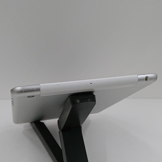 iPad mini 3 Wi-Fi+Cellular 16GB SIMフリー シルバー 送料無料 即決