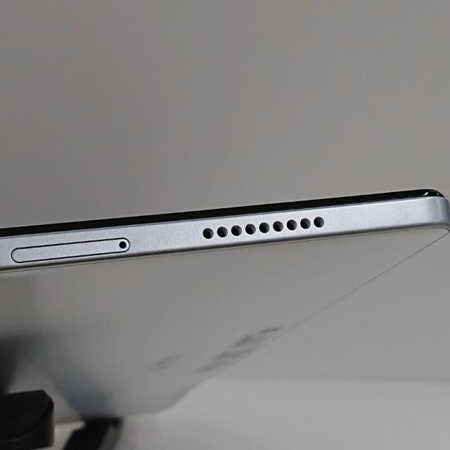 【ジャンク品】Lenovo Tab P11 5G LET01 TB-J607Z au ムーンホワイト 送料無料 即決 本体 c18984の画像