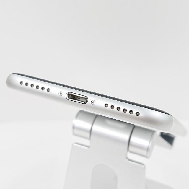 iPhoneSE 第2世代 64GB ドコモ ホワイト 送料無料 即決 本体 c19010 |  | 12