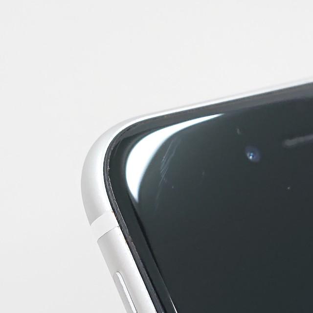 iPhoneSE 第2世代 64GB ドコモ ホワイト 送料無料 即決 本体 c19010 |  | 08