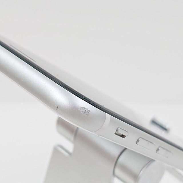iPhoneSE 第2世代 64GB au ホワイト 送料無料 即決 本体 c19169 |  | 10