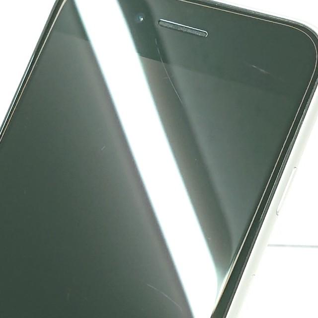 iPhoneSE 第2世代 64GB au ホワイト 送料無料 即決 本体 c19179 |  | 06