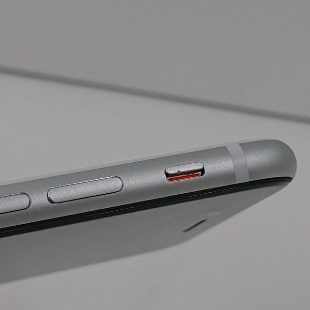 iPhoneSE 第2世代 64GB au ホワイト 送料無料 即決 本体 c19185 |  | 08