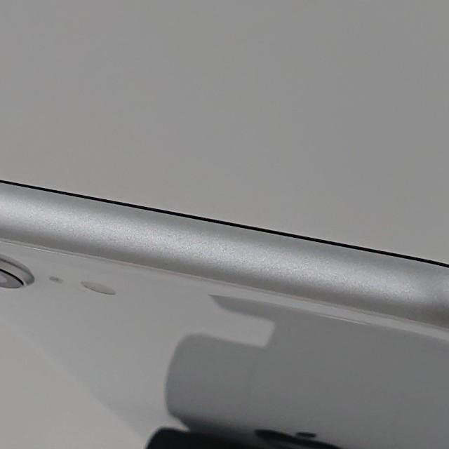 iPhoneSE 第2世代 64GB au ホワイト 送料無料 即決 本体 c19192 |  | 12
