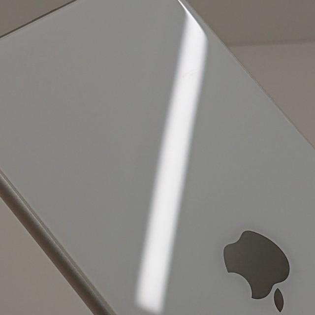 iPhoneSE 第2世代 64GB au ホワイト 送料無料 即決 本体 c19196 |  | 08