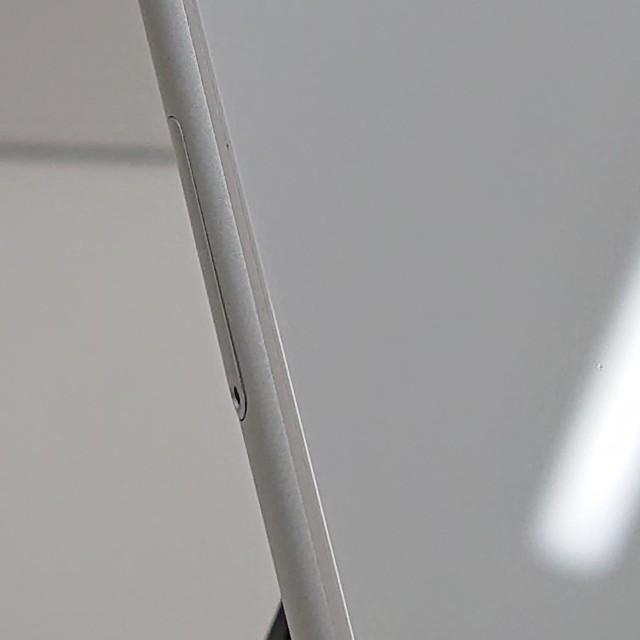 iPhoneSE 第2世代 64GB ドコモ ホワイト 送料無料 即決 本体 c19221 |  | 08