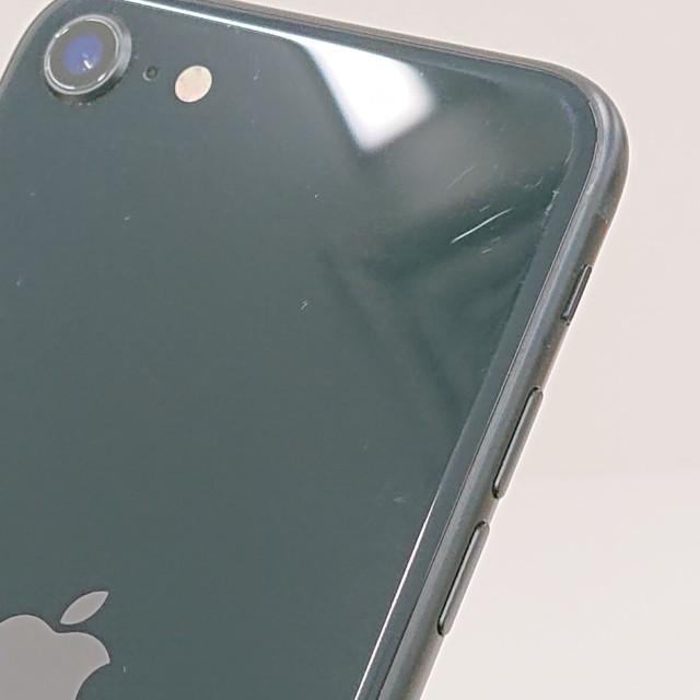 iPhoneSE 第3世代 64GB ドコモ ミッドナイト 送料無料 即決 本体