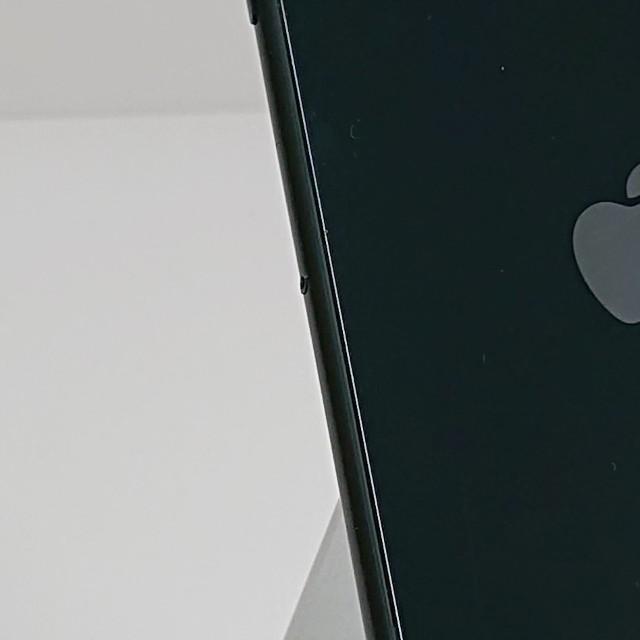 iPhoneSE 第3世代 64GB ドコモ ミッドナイト 送料無料 即決 本体