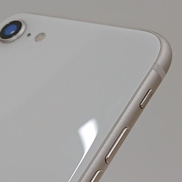 iPhoneSE 第3世代 128GB ドコモ スターライト 送料無料 即決 本体