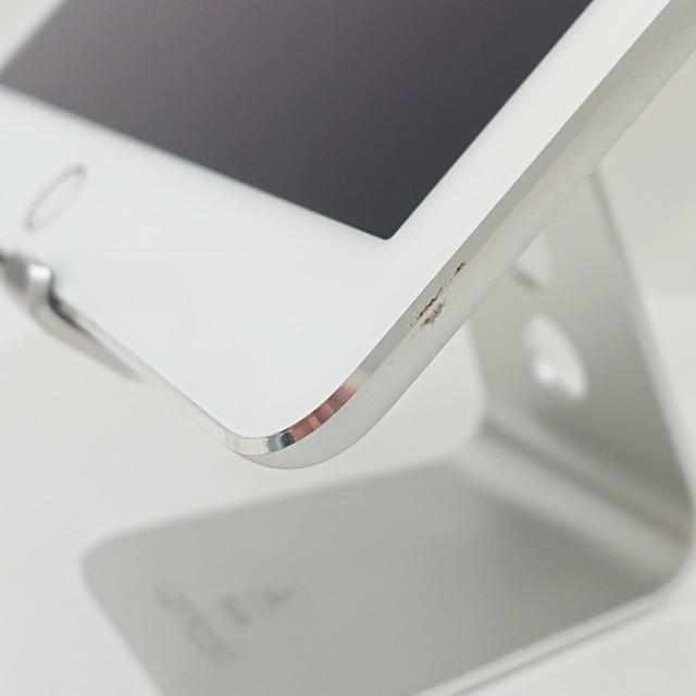 iPad mini4 wi-fiモデル 16GB 本体のみ アイパッド Apple iPad mini 4