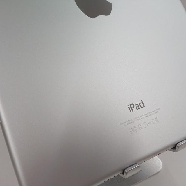iPad Air 2 Wi-Fi + Cellular 16GB ドコモ シルバー 送料無料 即決