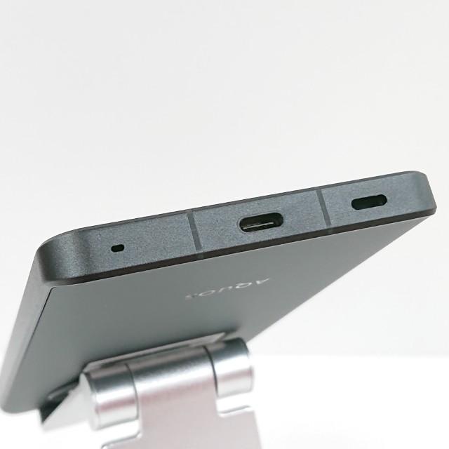 AQUOS R8 pro A301SH SoftBank ブラック 送料無料 即決 本体 c19467の画像