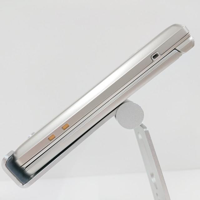 AQUOS ケータイ SH-02L ドコモ ゴールド 送料無料 即決 本体 c19558