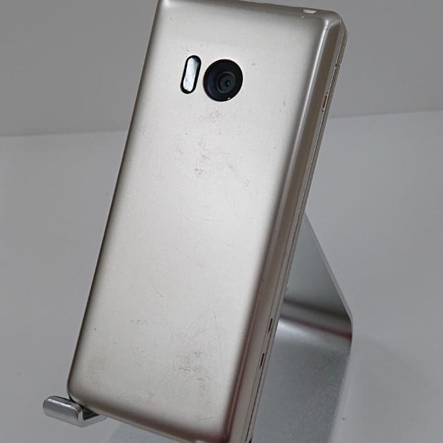 AQUOS ケータイ SH-02L ドコモ ゴールド 送料無料 即決 本体 c19610