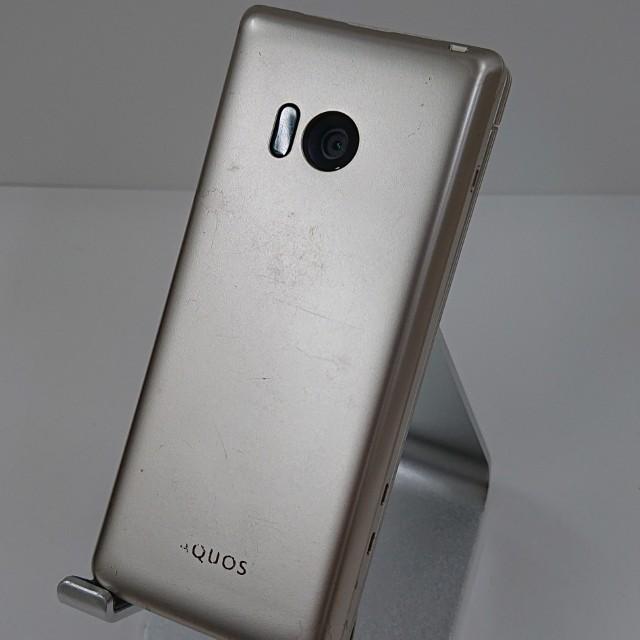 AQUOS ケータイ? SH-02L ドコモ ゴールド 送料無料 即決 本体 c19669