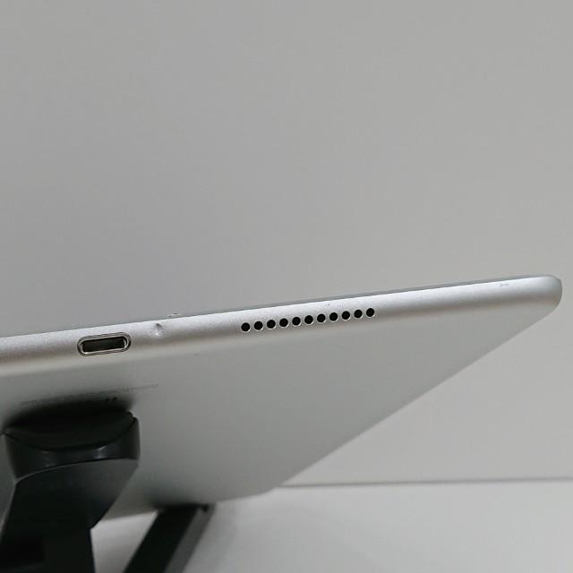 iPad Air 3 Wi-Fi+Cellular 64GB SIMフリー シルバー 送料無料 即決