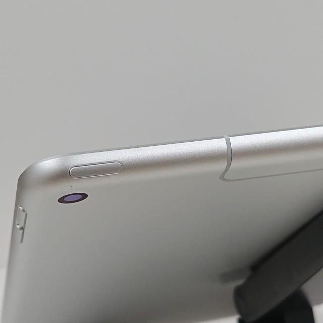 iPad Air 3 Wi-Fi+Cellular 64GB SIMフリー シルバー 送料無料 即決