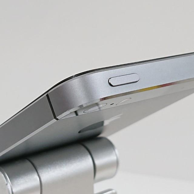 iPhone5s 16GB au スペースグレイ 送料無料 即決 本体 c19920 : アーク