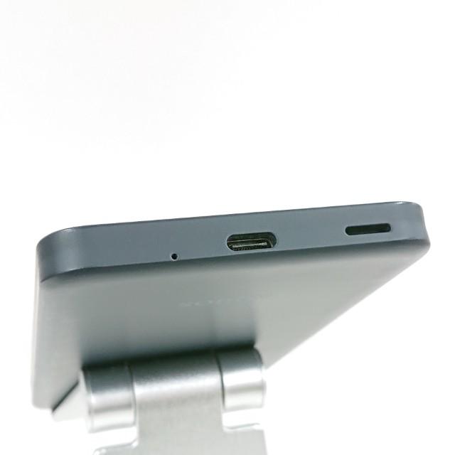 AQUOS wish3 A303SH SoftBank ブラック 送料無料 即決 本体 c19922の画像