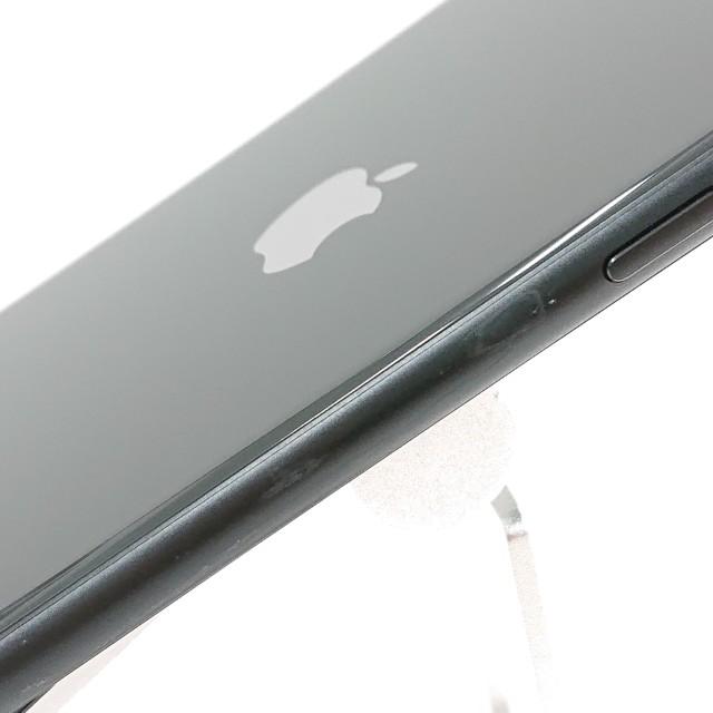 iPhoneSE 第2世代 64GB ドコモ ブラック 送料無料 即決 本体 c20013
