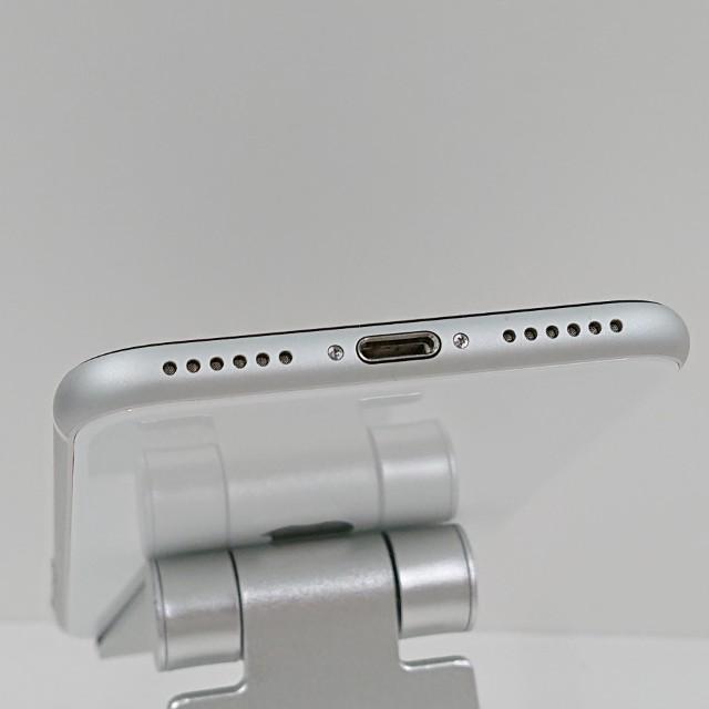 iPhoneSE 第2世代 64GB ドコモ ホワイト 送料無料 即決 本体 c20316