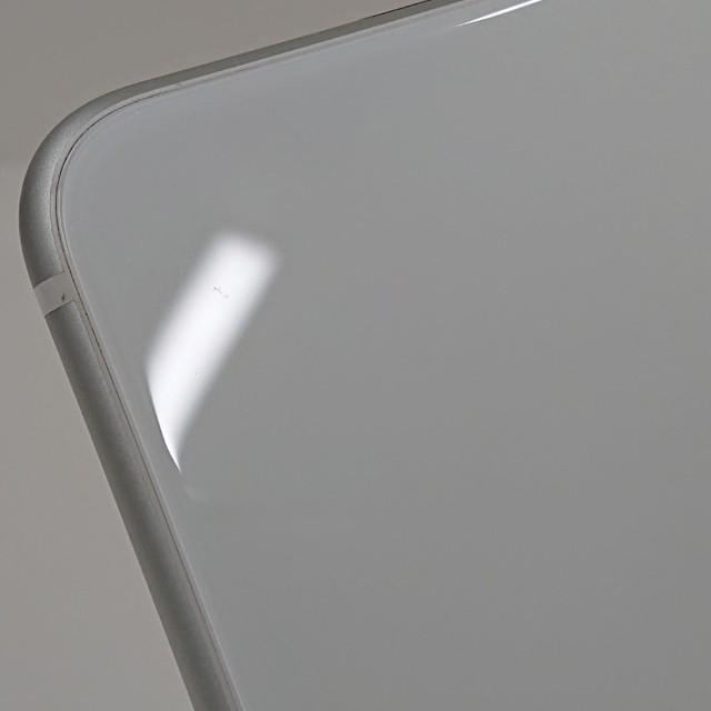 iPhoneSE 第2世代 128GB ドコモ ホワイト 送料無料 即決 本体 c20317