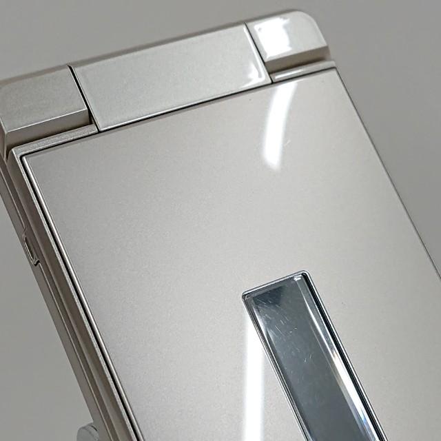 AQUOS ケータイ SH-02L ドコモ ゴールド 送料無料 即決 本体 c20448