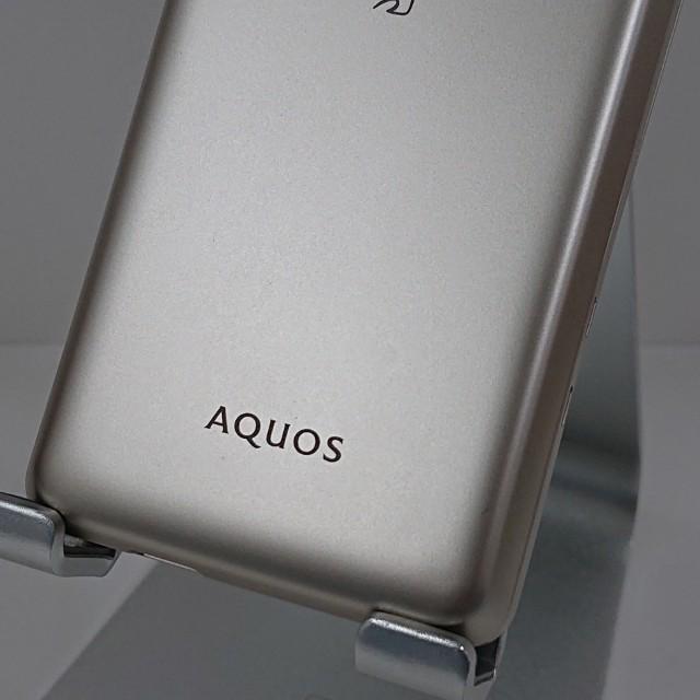 AQUOS ケータイ SH-02L ドコモ ゴールド 送料無料 即決 本体 c20448