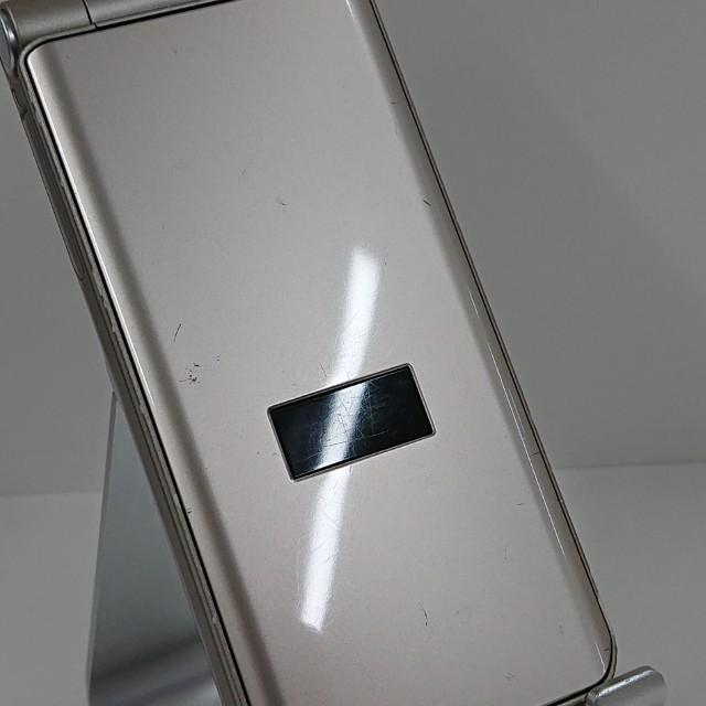 arrows ケータイ ベーシック F-41C ドコモ ゴールド 送料無料 即決