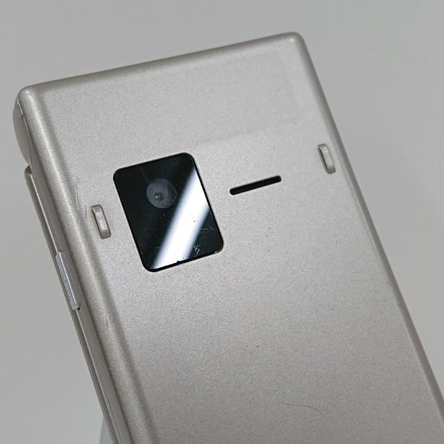 arrows ケータイ ベーシック F-41C ドコモ ゴールド 送料無料 即決