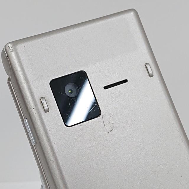 arrows ケータイ ベーシック F-41C ドコモ ゴールド 送料無料 即決