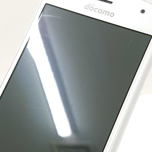 らくらくスマートフォン F-42A ドコモ ホワイト 送料無料 即決 本体