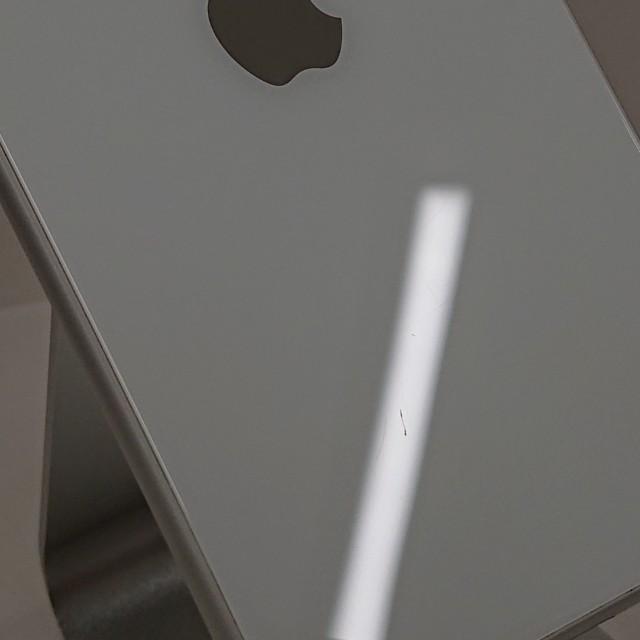 iPhoneSE 第2世代 64GB ドコモ ホワイト 送料無料 即決 本体 c20931