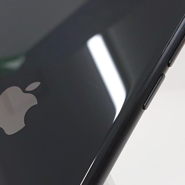 iPhoneSE 第2世代 64GB ドコモ ブラック 送料無料 即決 本体 c20947