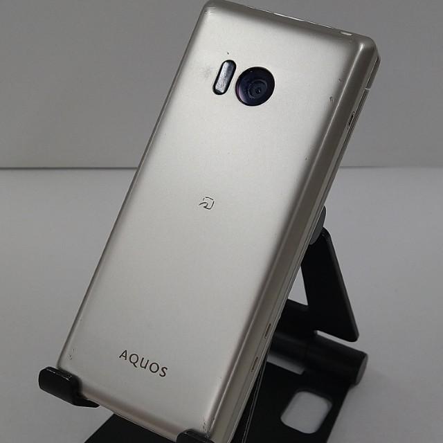 AQUOS ケータイ SH-02L ドコモ ゴールド 送料無料 即決 本体 c21004