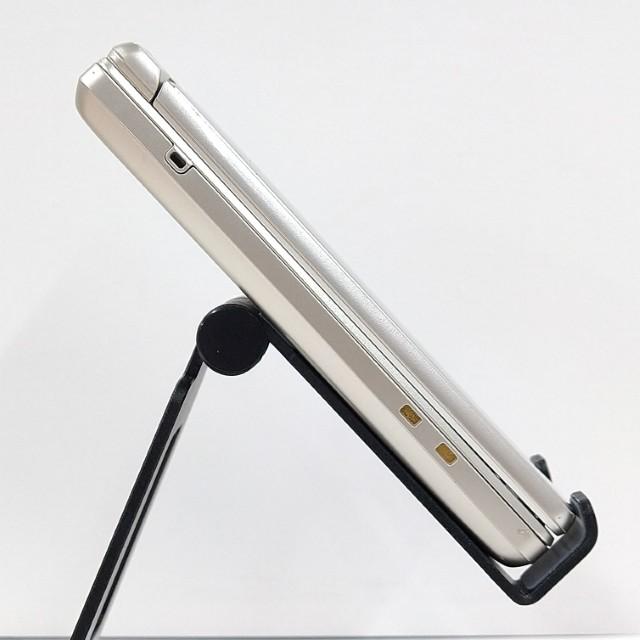 AQUOS ケータイ SH-02L ドコモ ゴールド 送料無料 即決 本体 c21005