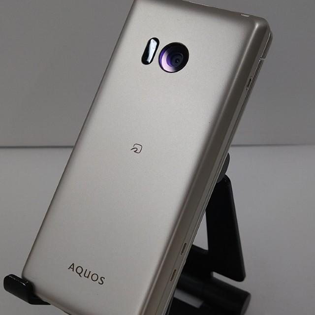AQUOS ケータイ SH-02L ドコモ ゴールド 送料無料 即決 本体 c21014