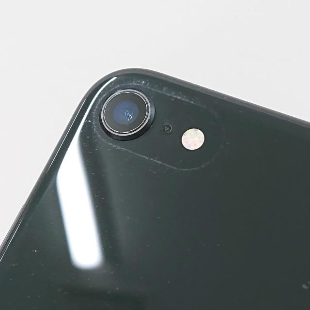 iPhoneSE 第2世代 64GB ドコモ ブラック 送料無料 即決 本体 c21219