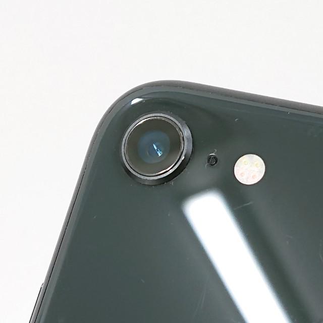 iPhoneSE 第2世代 64GB ドコモ ブラック 送料無料 即決 本体 c21539