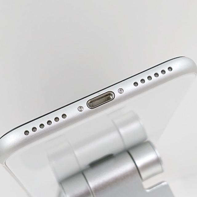 iPhoneSE 第2世代 64GB ドコモ ホワイト 送料無料 即決 本体 c21553