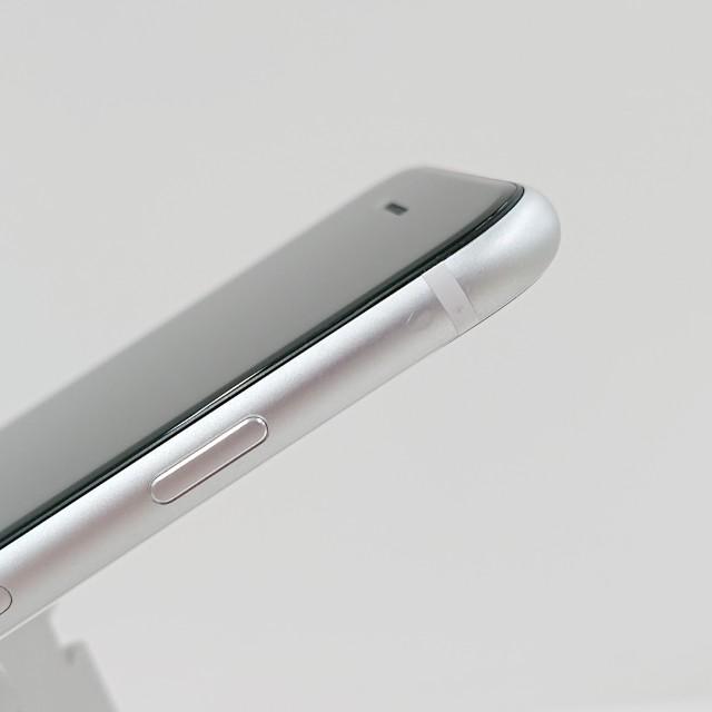 iPhoneSE 第2世代 64GB ドコモ ホワイト 送料無料 即決 本体 c21591