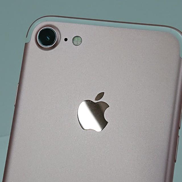 iPhone7 128GB ドコモ ローズゴールド 送料無料 即決 本体 c21695
