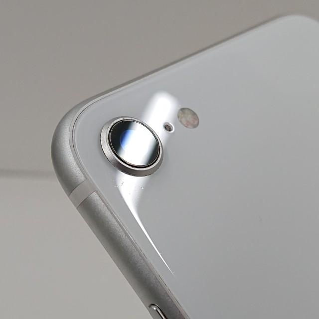 iPhoneSE 第2世代 64GB ドコモ ホワイト 送料無料 即決 本体 c23273