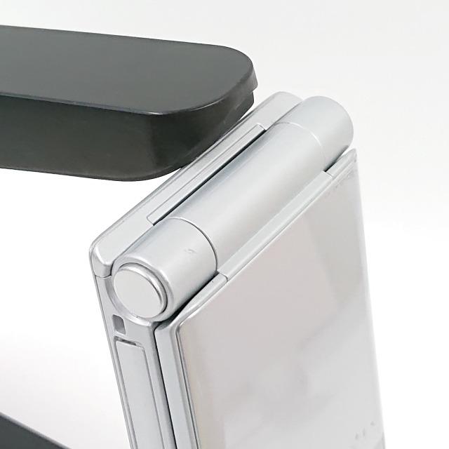 arrows ケータイ F-03L docomo シルバー 送料無料 即決 本体 n07292
