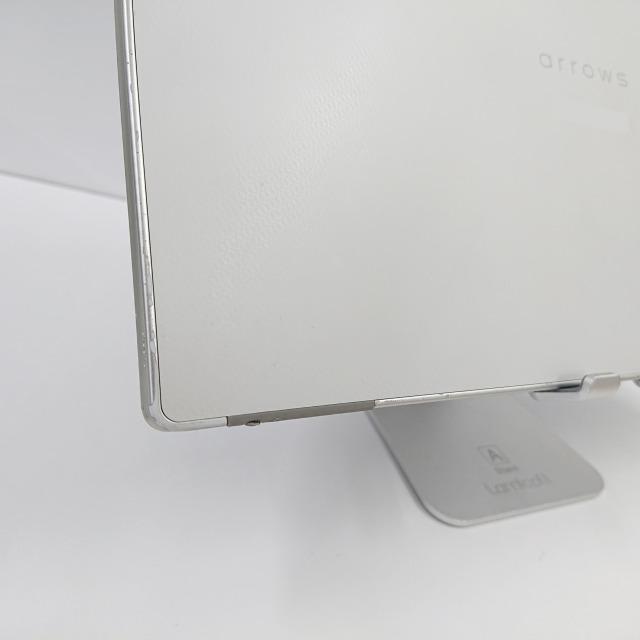 arrows Tab F-02K docomo オフホワイト 送料無料 即決 本体 n08218