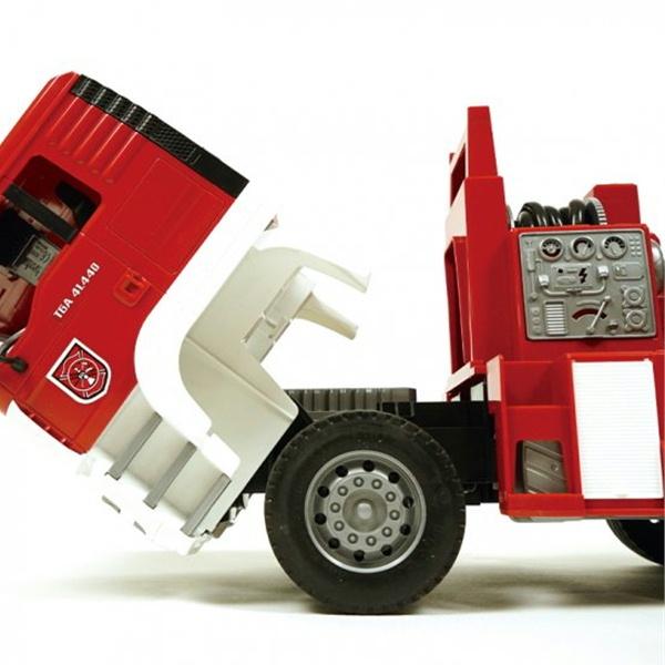bruder（ブルーダー）MAN 消防車 BR02771 ジョブ