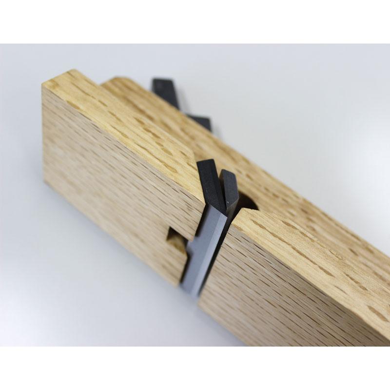 五徳鉋 豆 白樫 48mm 磨きパウダー付き 常三郎 TP-272 |  | 01