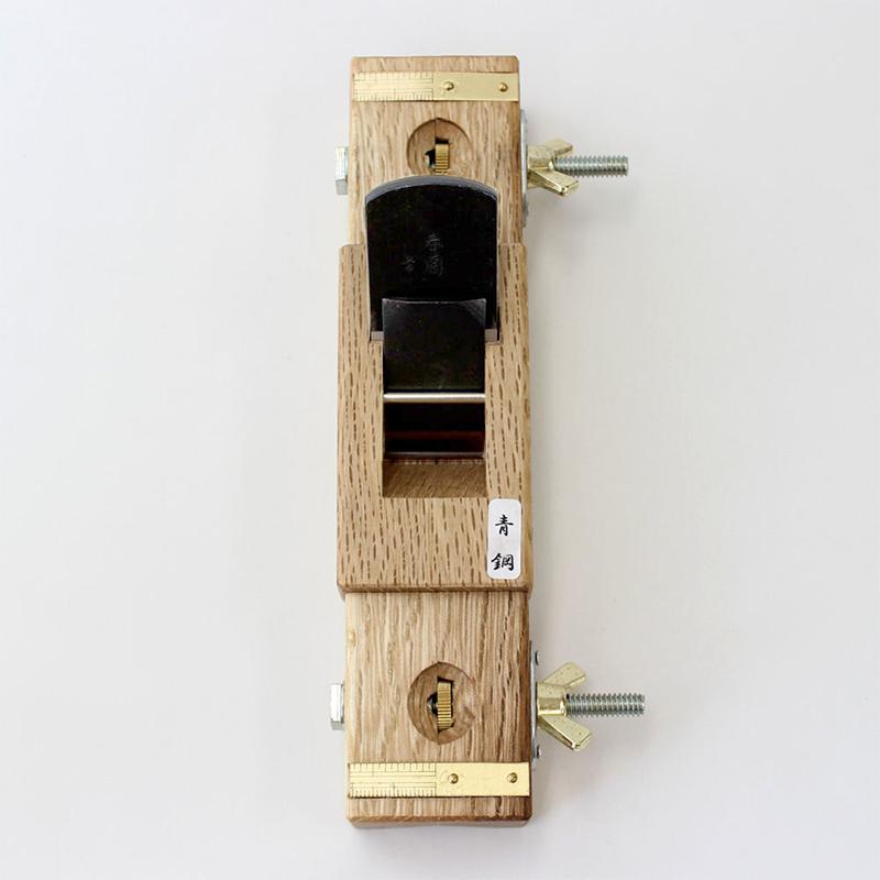 自由角面取鉋 春蘭 青紙2号 30mm 白樫・6寸5分台 常三郎 TP-185 |  | 01