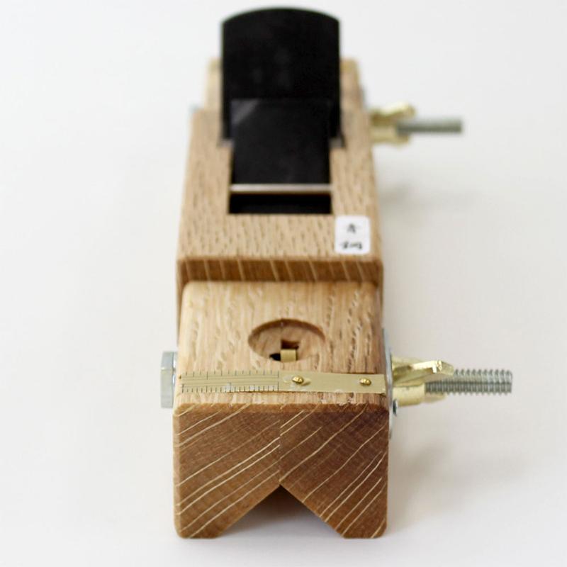 自由角面取鉋 春蘭 青紙2号 30mm 白樫・6寸5分台 常三郎 TP-185 |  | 02